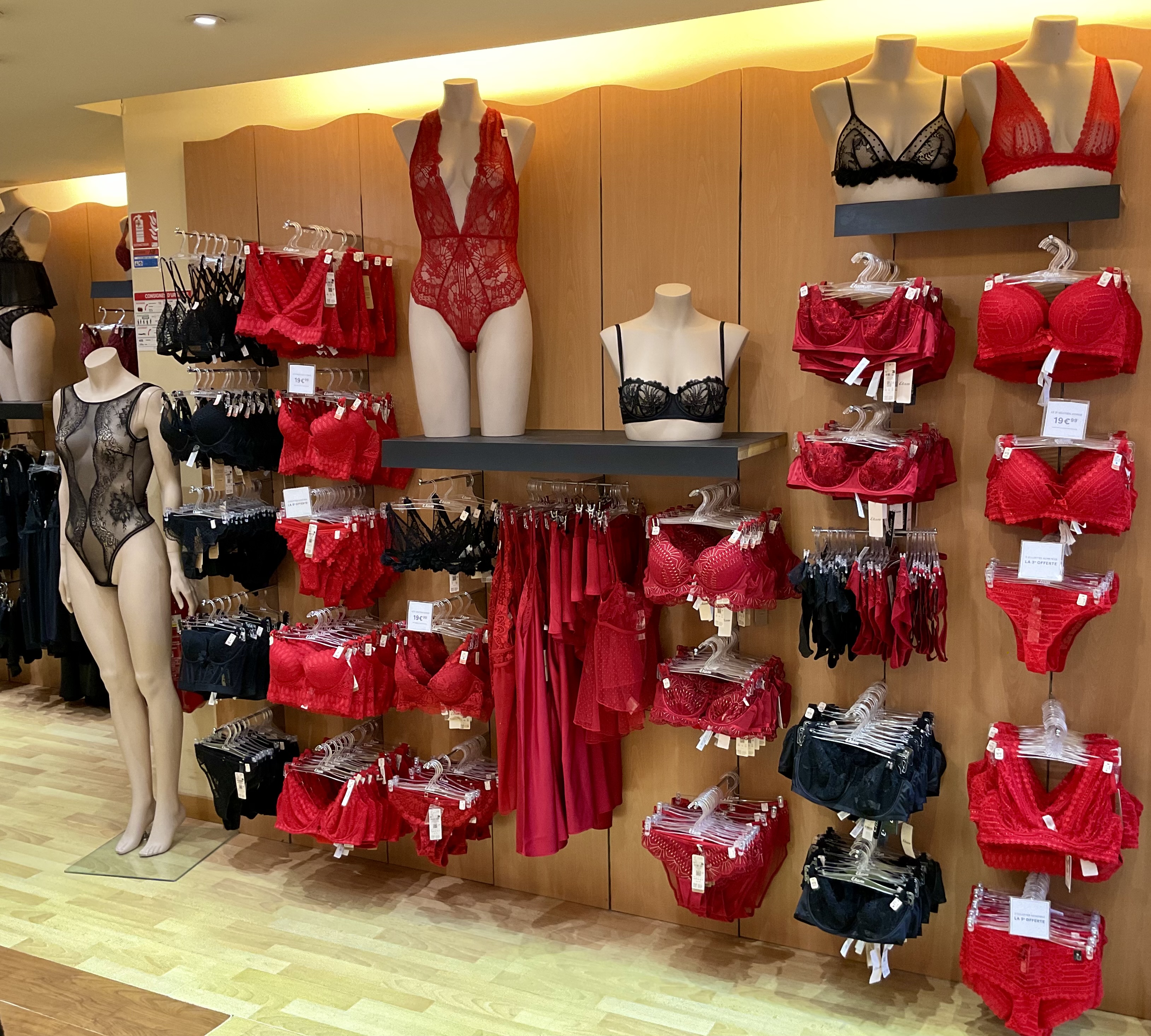 Foto 44 di Etam Lingerie
