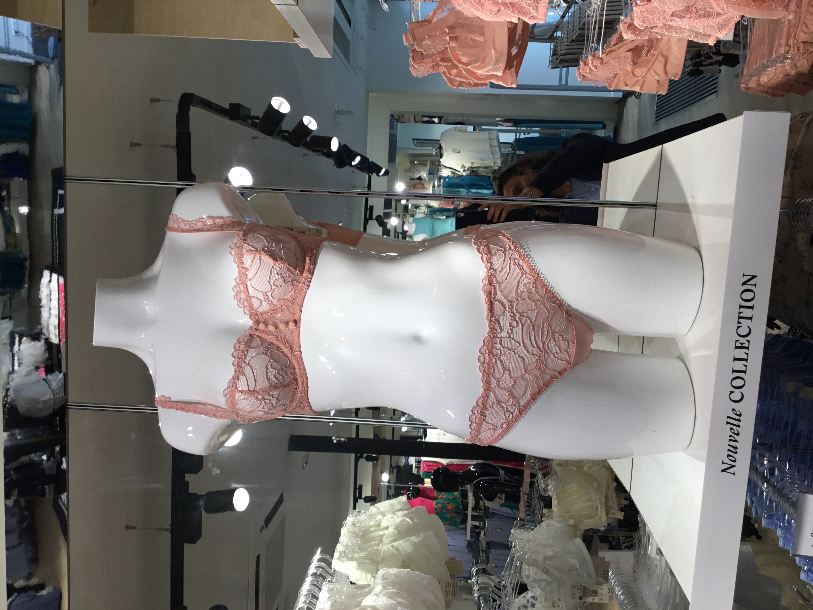 Foto 12 di Etam Lingerie