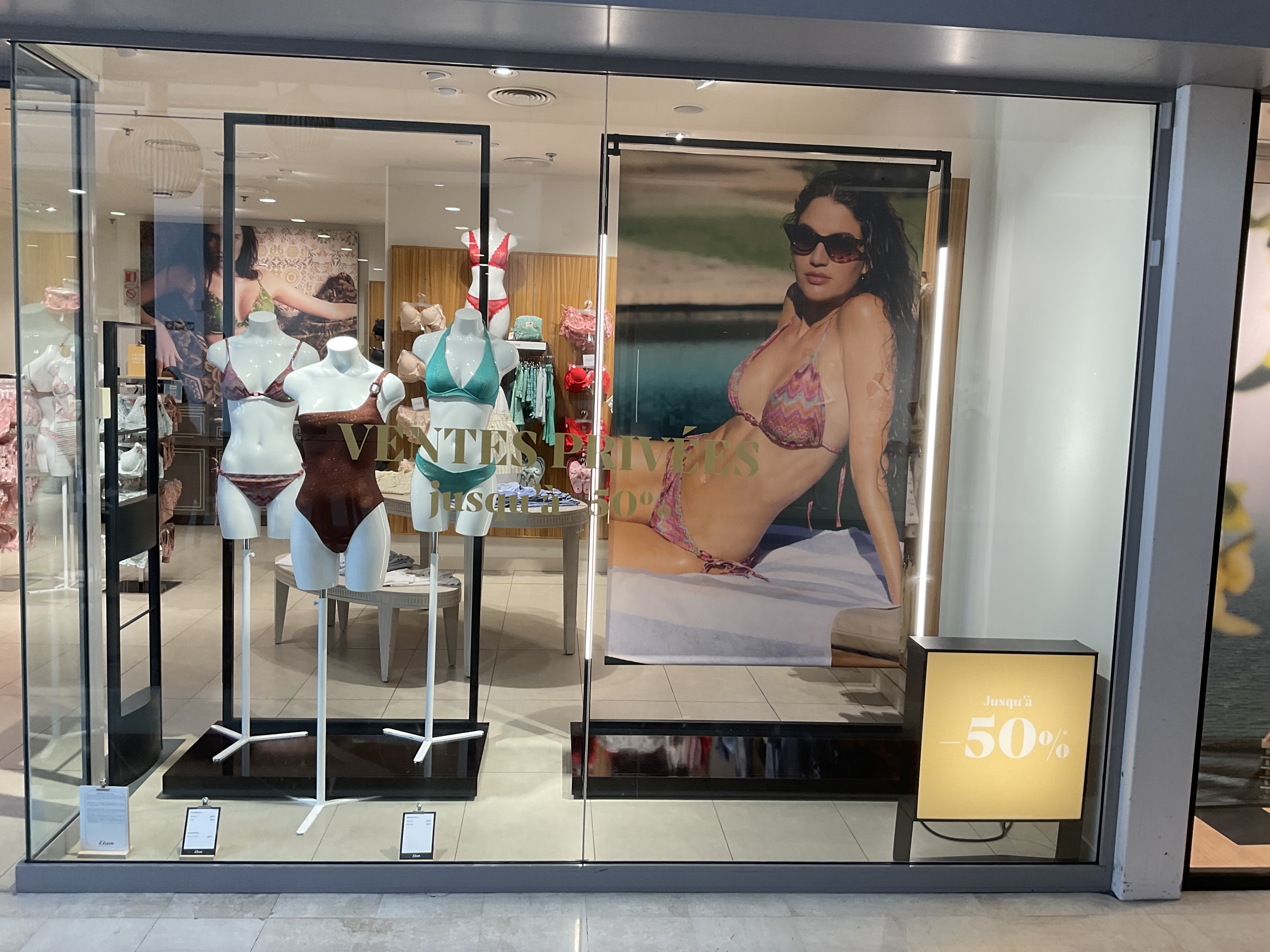 Foto 203 di Etam Lingerie