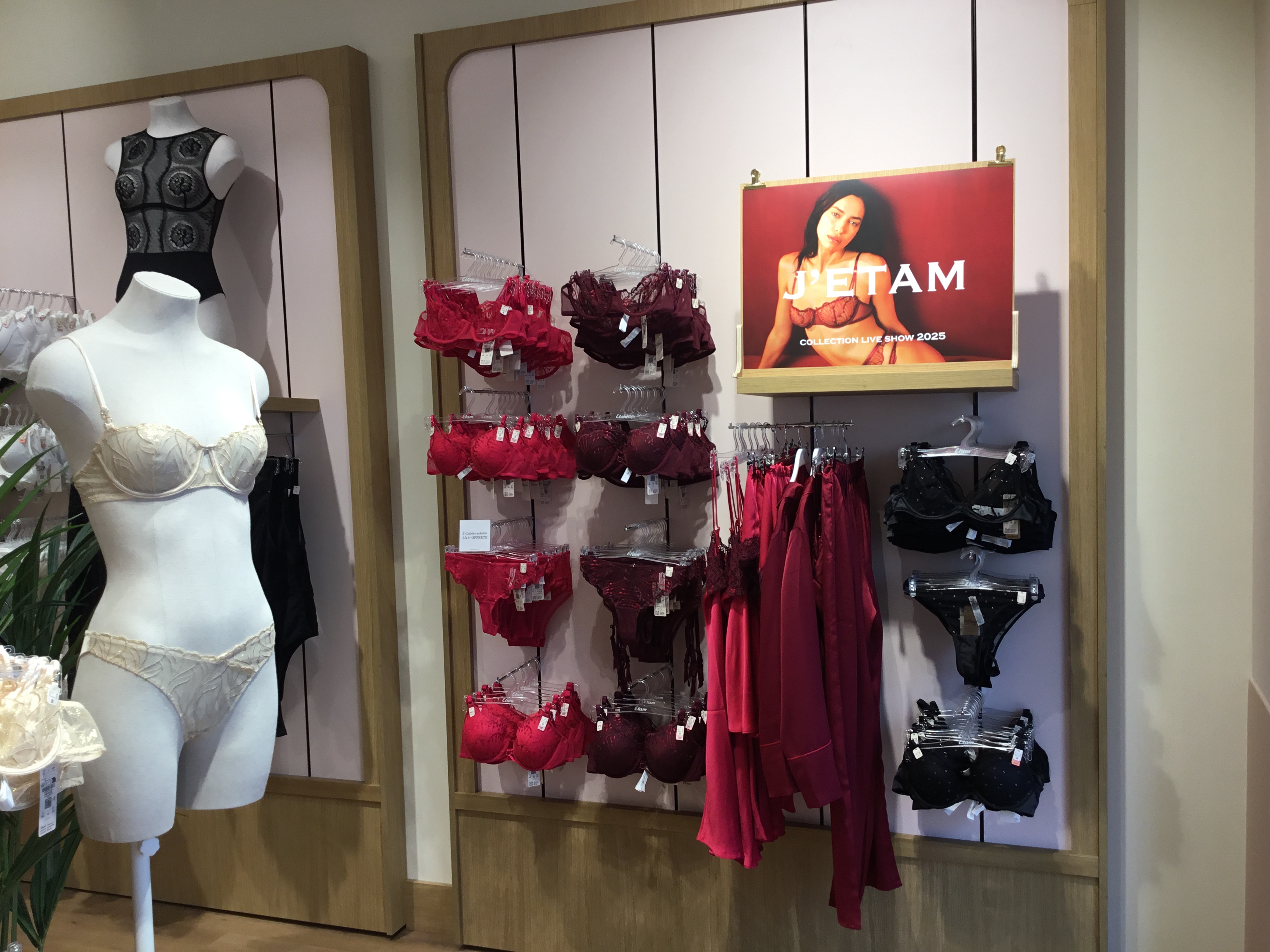 Foto 9 di Etam Lingerie