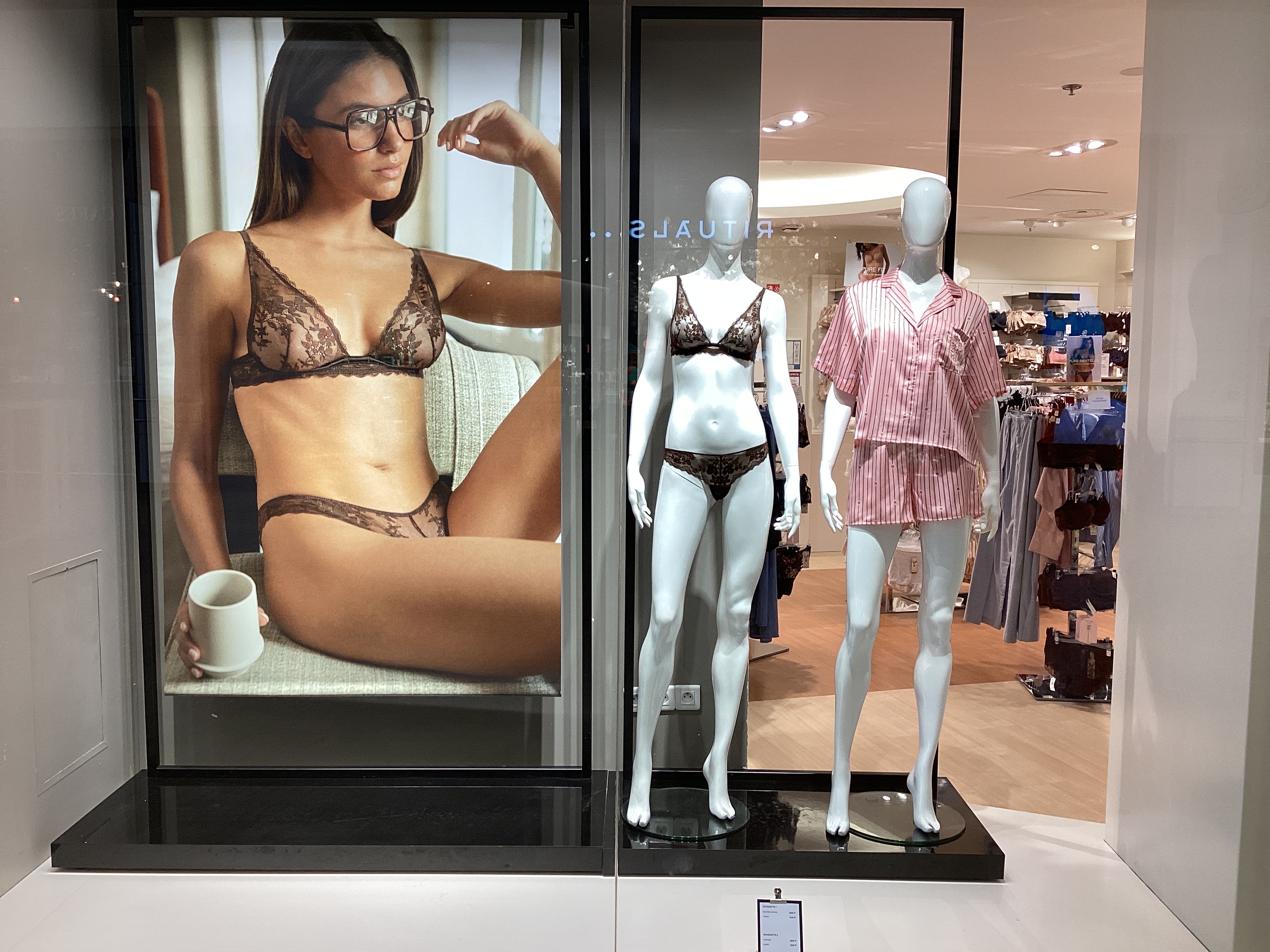 Foto 8 di Etam Lingerie