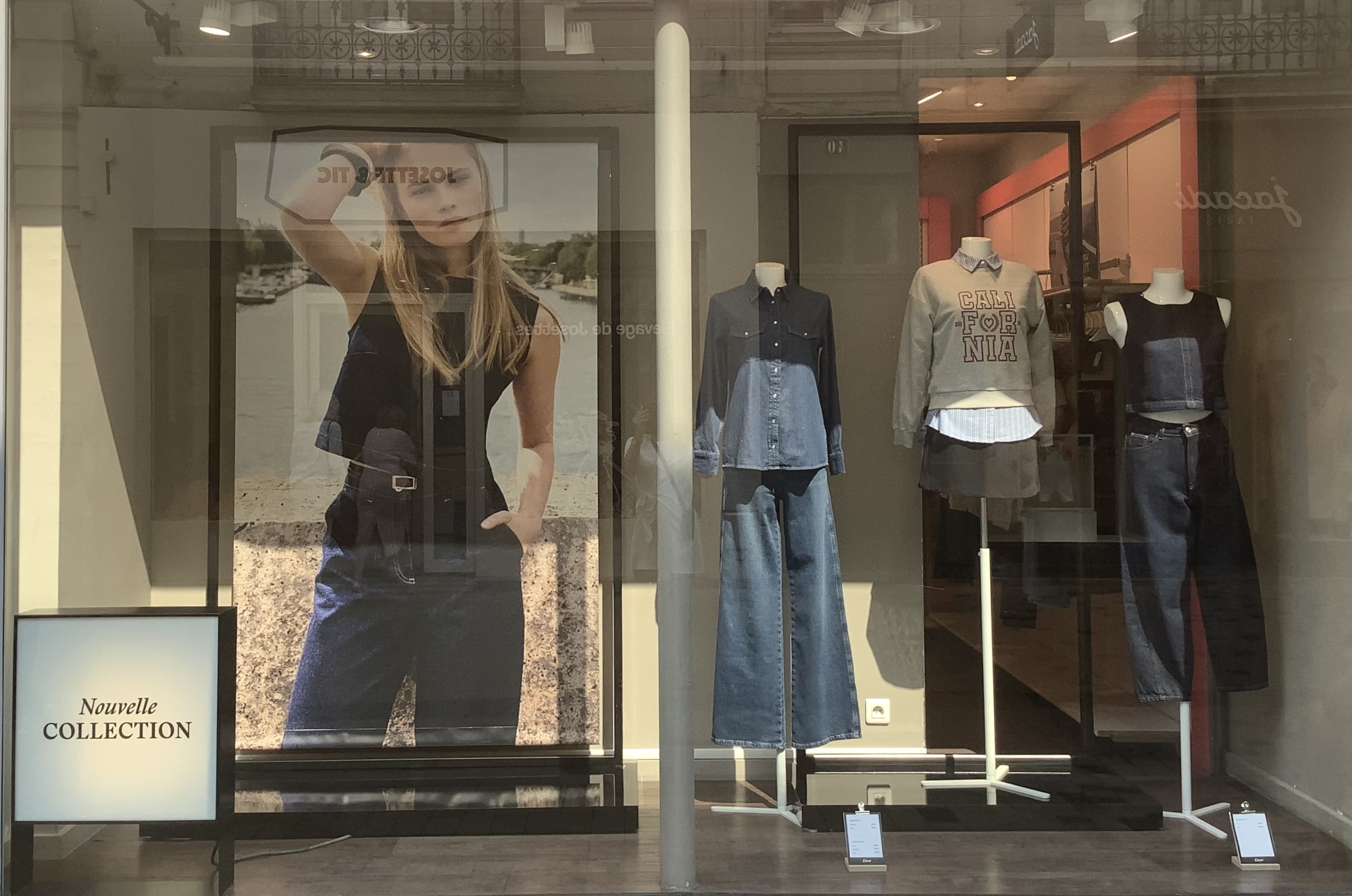 Etam Prêt-à-porter et Lingerie