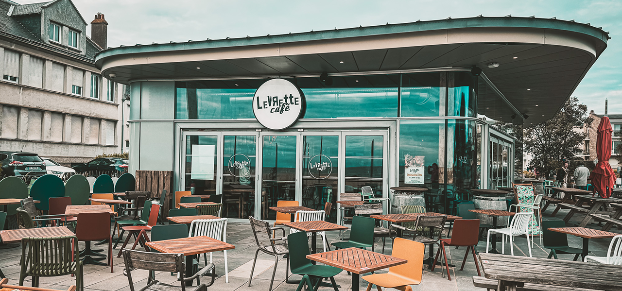 Levrette Café St-Nazaire