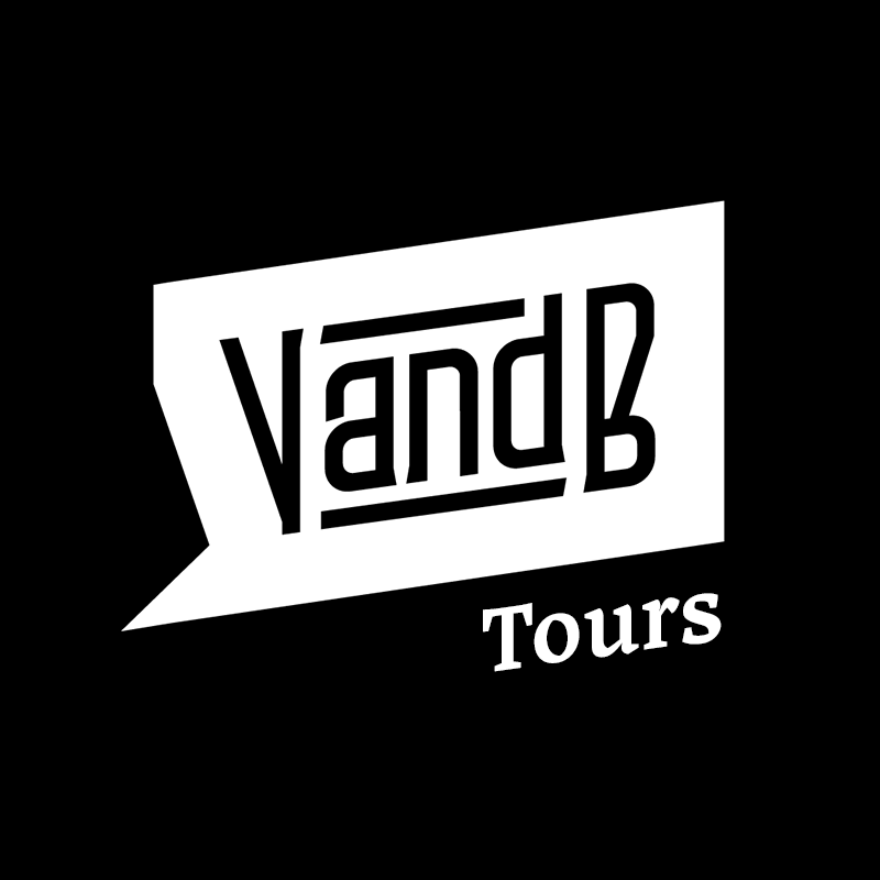 Foto 2 di V and B Tours