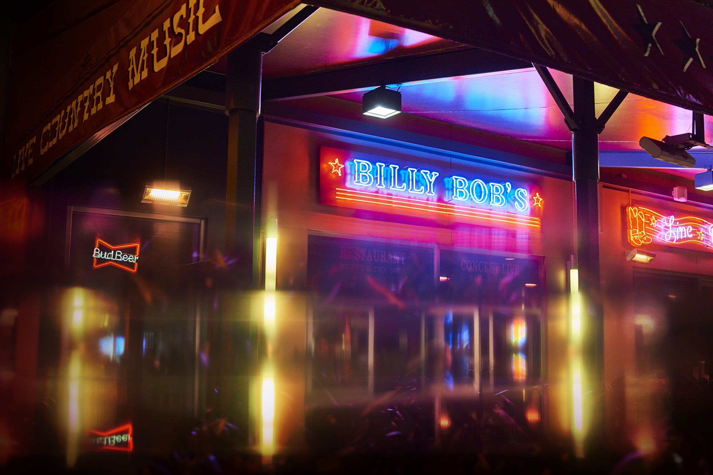 Billy Bob's Country Western Saloon