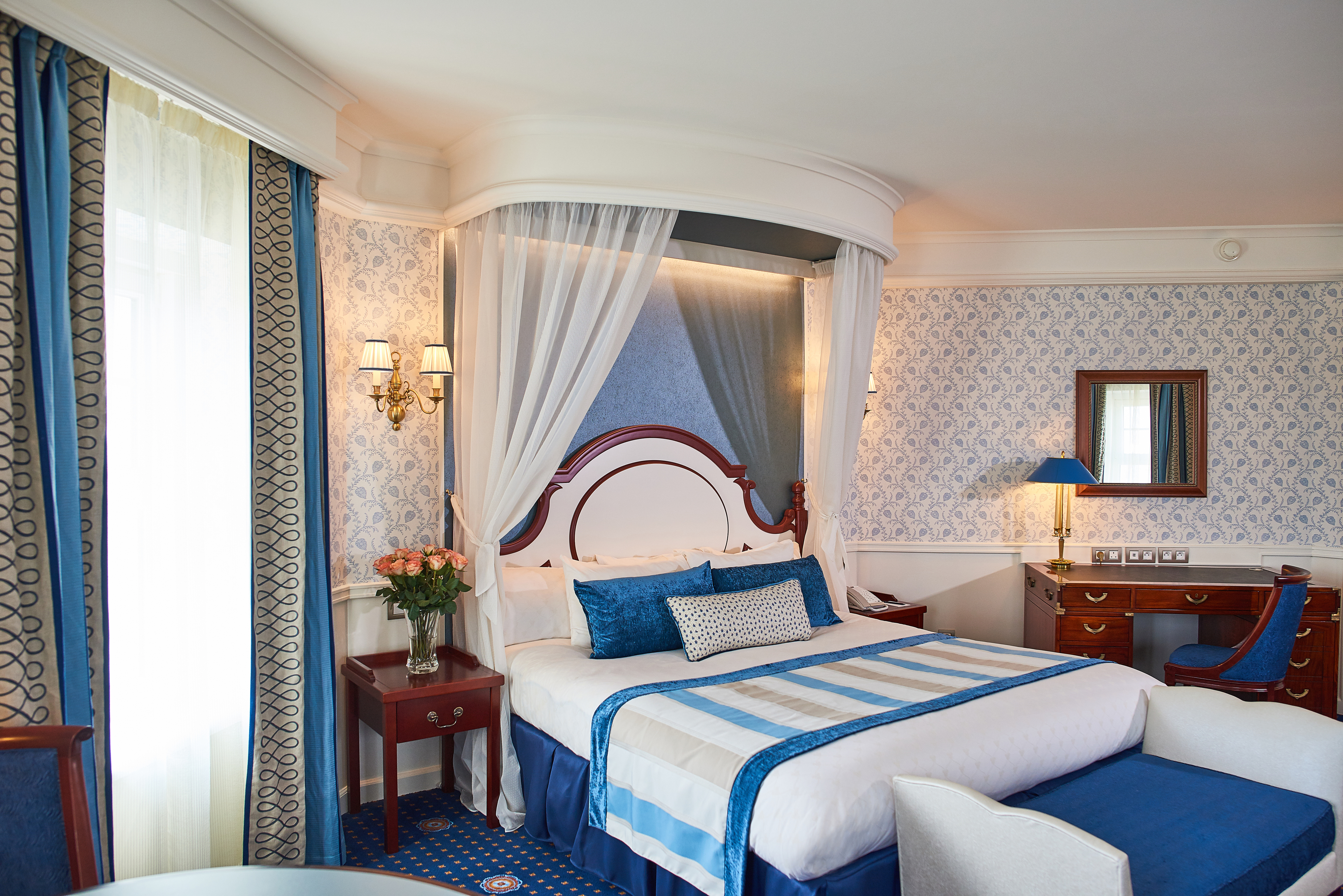 Disney Newport Bay Club