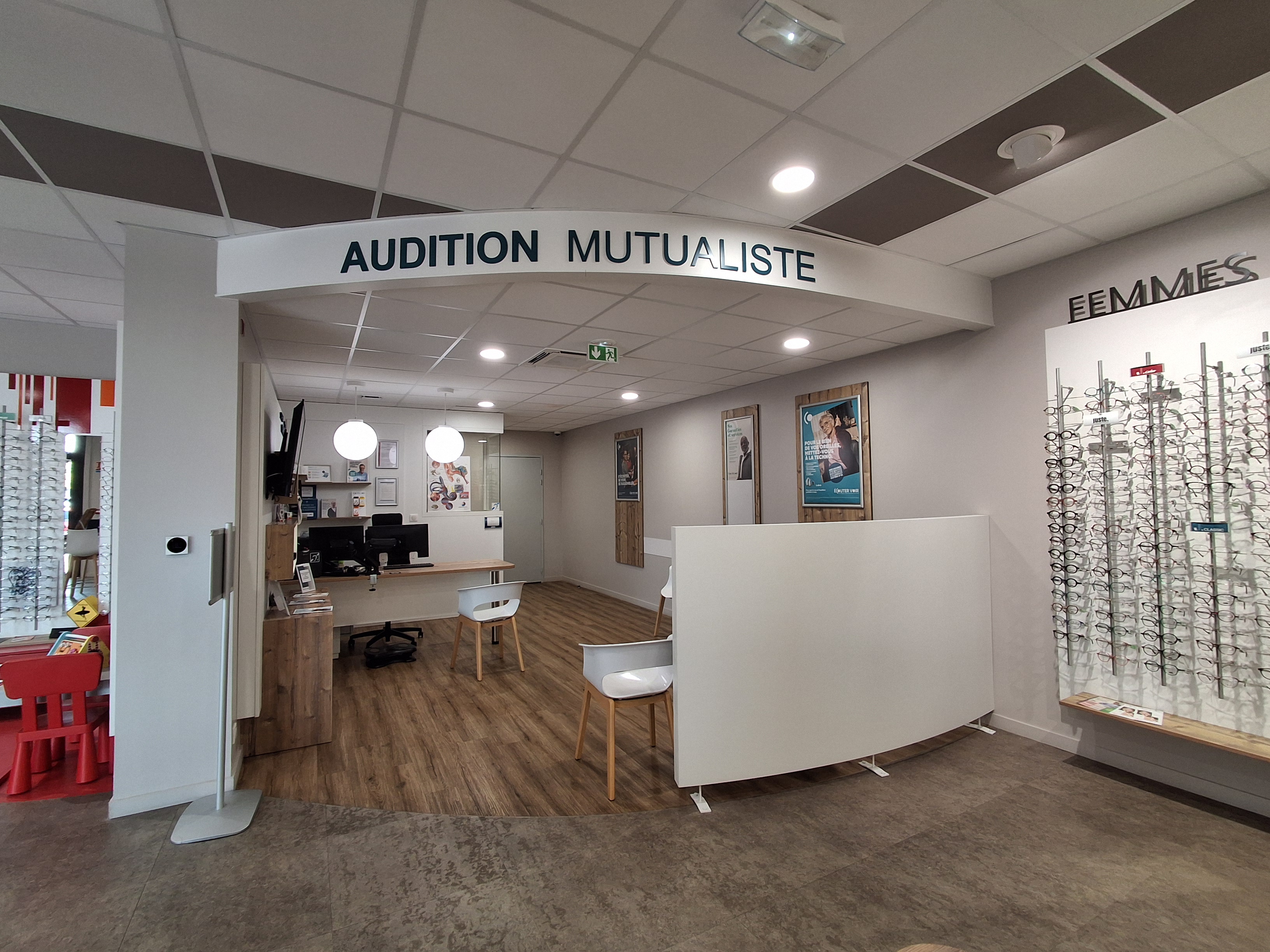 Foto 5 di Écouter Voir Audition Mutualiste